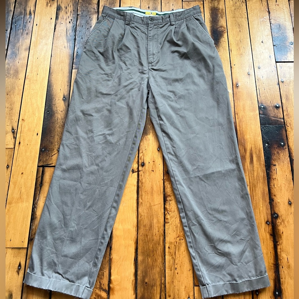 VTG Duck Head Men’s 34x32 (Fits 32x30) Dark Tan Chino Pants Pleated Cuffed Read